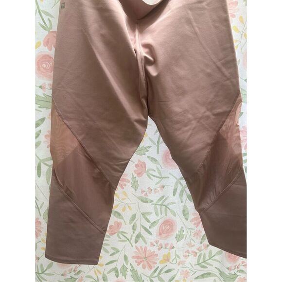 Amelia Capri - Picture 7 of 7